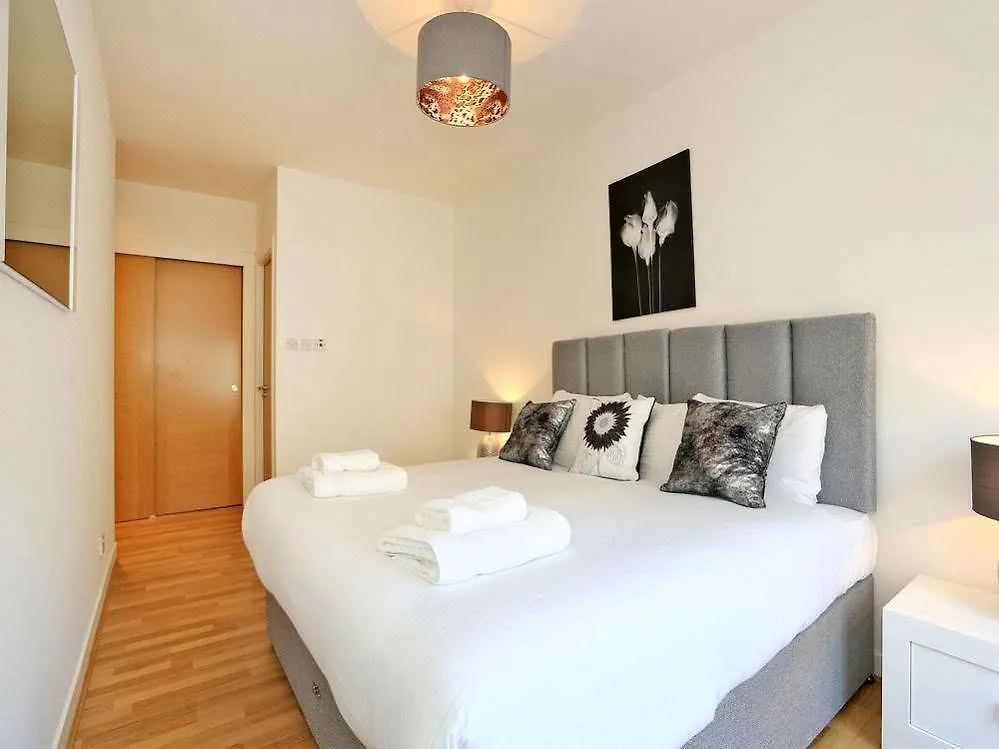 The Hansen Residence At The Galleria Aberdeen