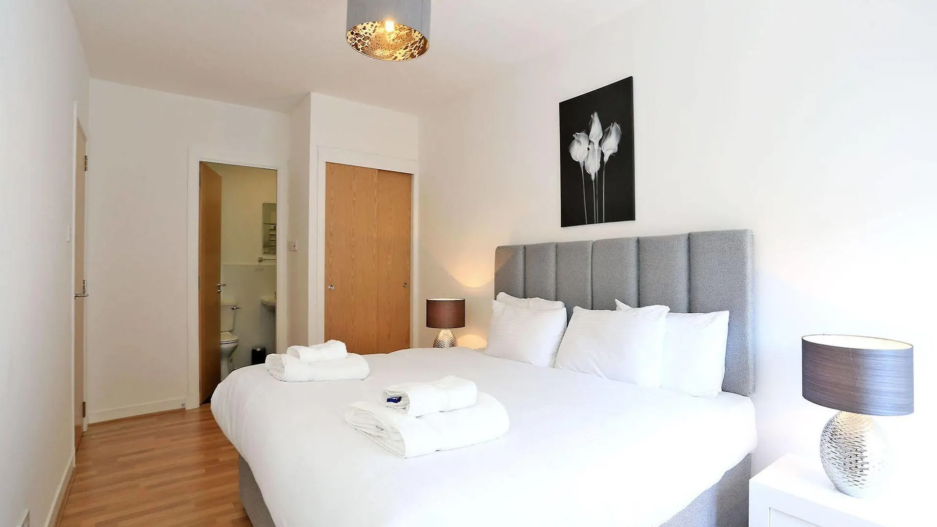 The Hansen Residence At The Galleria Aberdeen Apartman
